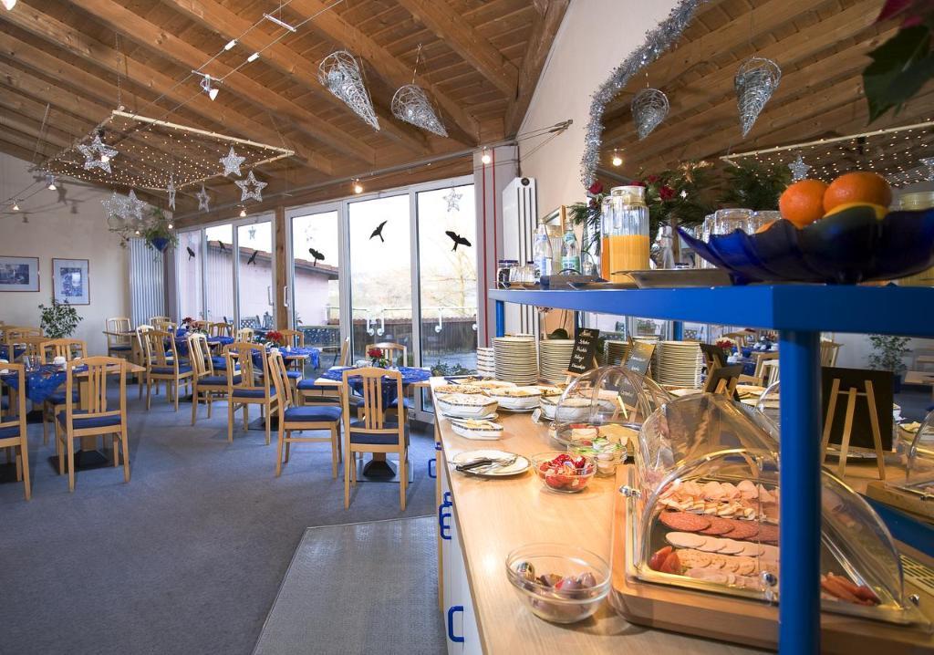 Landgasthof Windfelder Am See Hotel Stegaurach ภายนอก รูปภาพ